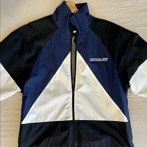 VETEMENTS 2019 Windbreaker